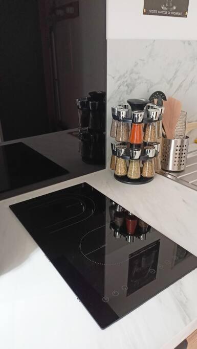 Le Raffine Apartment Millau Bagian luar foto